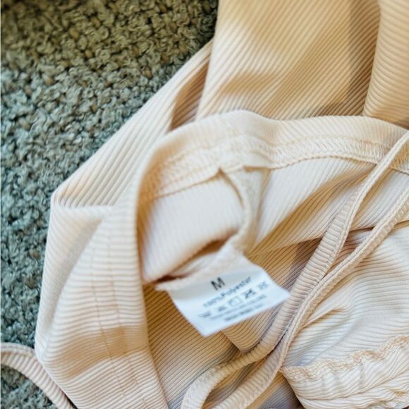 Cream Ruched Women's Top - Picture 3 of 6